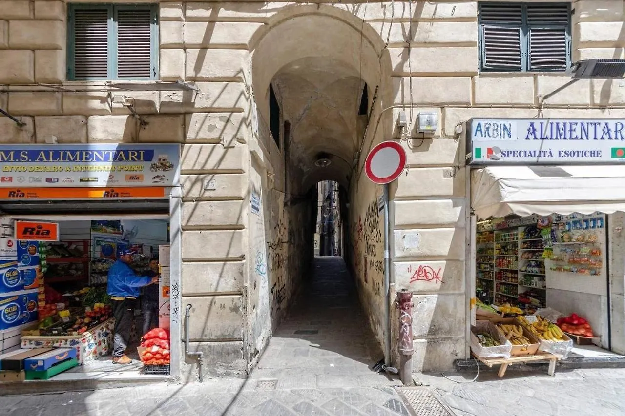 Castelli'S Apartments Campo 15 Genoa